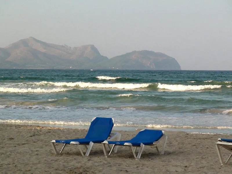 Blue Beach Can Picafort