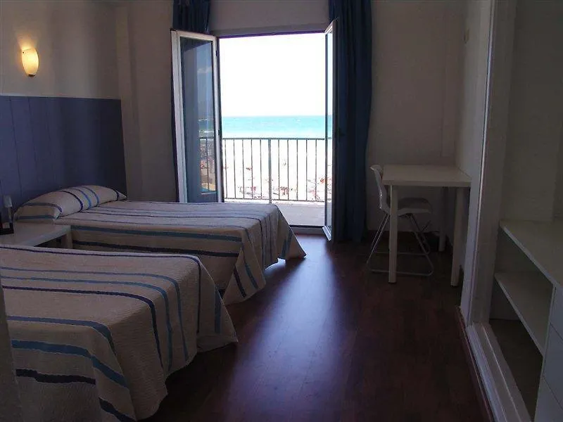 Blue Beach Кан Пикафорт